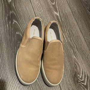 Pink suede slip on tennis shoes